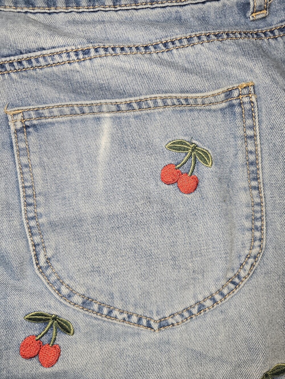 Forever 21+ 2X Cherry Embroidered Denim Mini Skirt Light Wash 🍒 - Picture 10 of 10